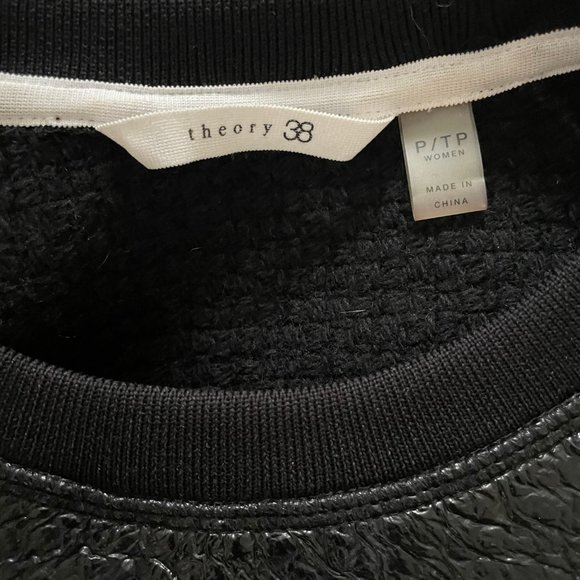 Theory 38 Textured Sweatshirt - Picture 5 of 5